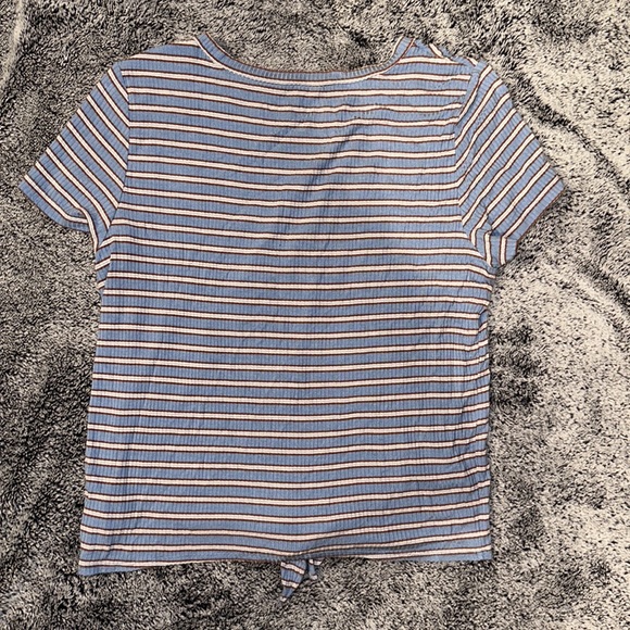 American eagle top - Picture 3 of 3